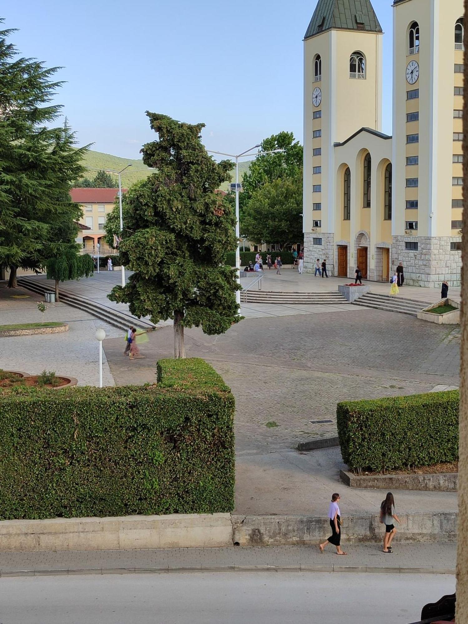 Rooms Zdravko And Nevenka Cilic Medjugorje Exterior photo