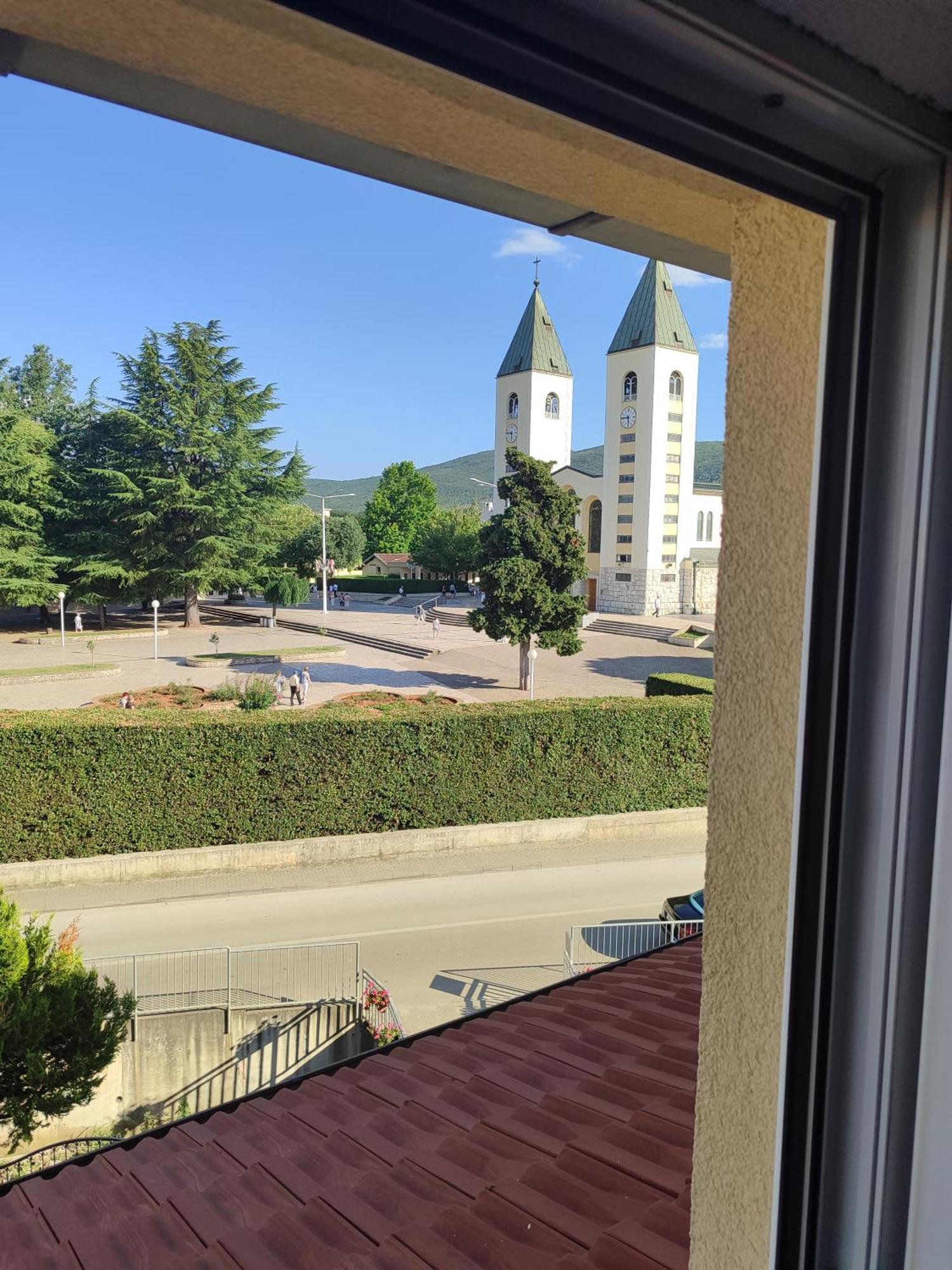 Rooms Zdravko And Nevenka Cilic Medjugorje Exterior photo