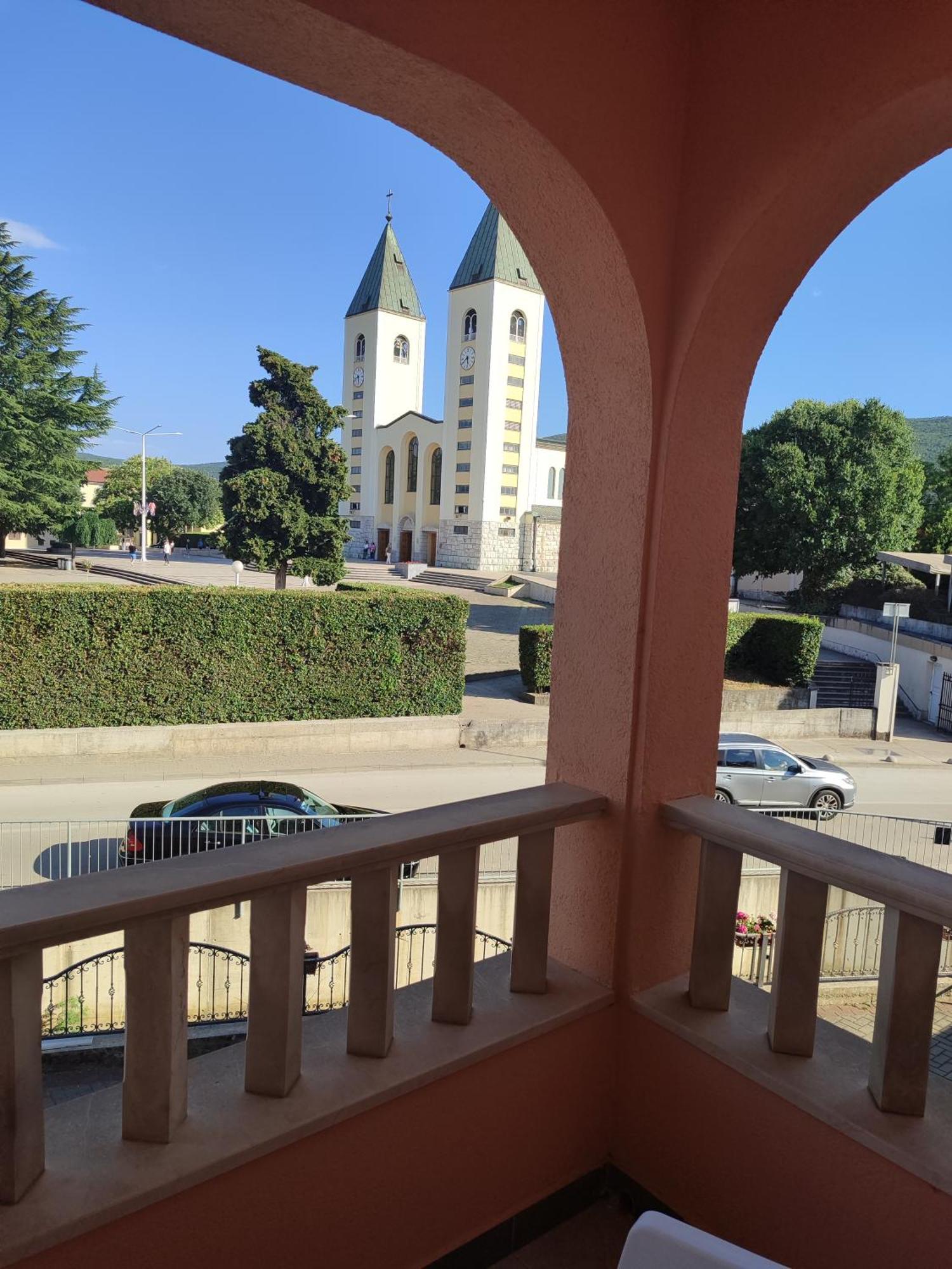 Rooms Zdravko And Nevenka Cilic Medjugorje Exterior photo