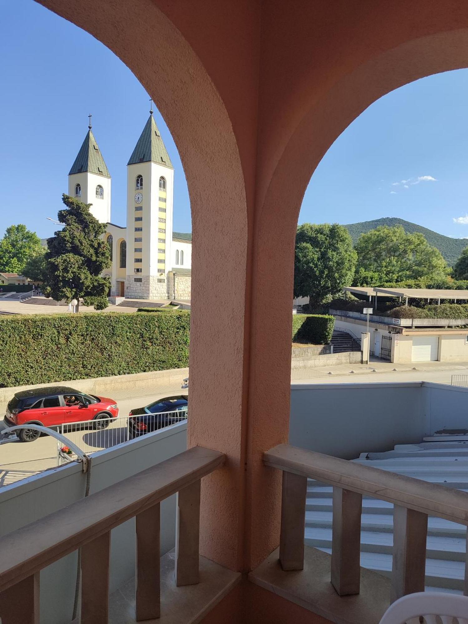 Rooms Zdravko And Nevenka Cilic Medjugorje Exterior photo